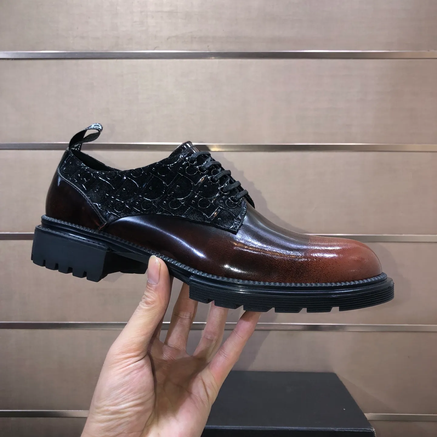Men's shoes 💰720💰[Dior] (water-dyed cowhide lining) Dior original 1:1 high-quality factory, imported original materials, imported raw cowhide, water-dyed cowhide lining, original TPU outsole, code number: 38-44 (45 customized)